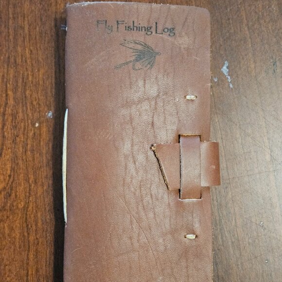 Rustico Log + Coast Flashlight + Ezra Arthur Card Case – Men’s Gift Set - Picture 2 of 13